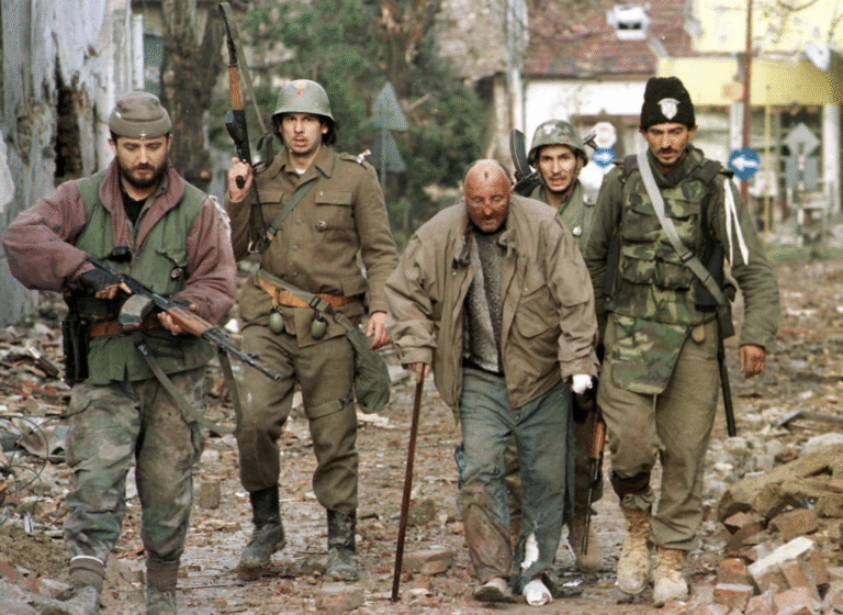 Scopri di più sull'articolo La guerra nei Balcani: Consiglio Comunale