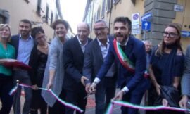 Venti negozi riaperti a #Prato in via del Serraglio, via…