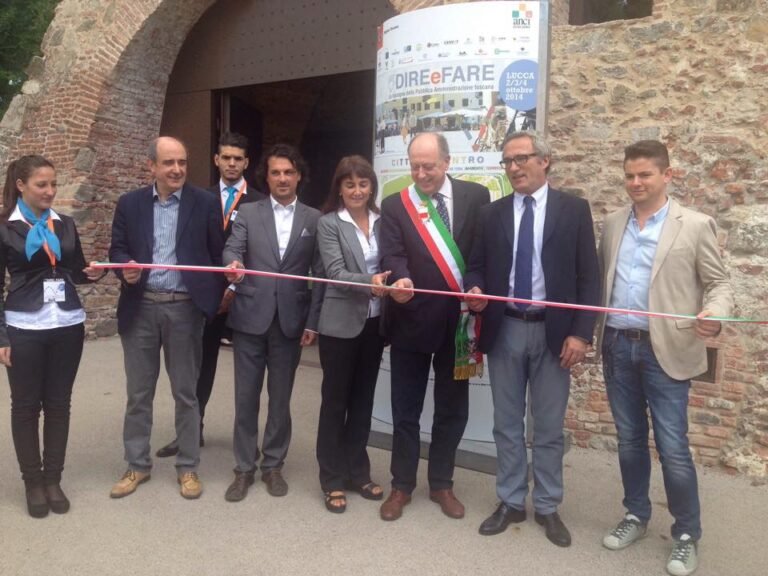 Scopri di più sull'articolo Alcune foto dal Dire e Fare di Lucca, che ho inaugurato…